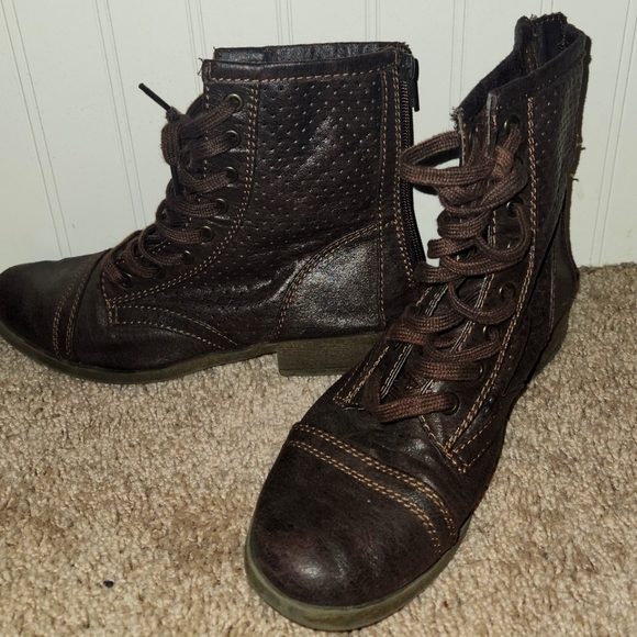 "CANDIES" Combat Booties - Picture 1 of 1